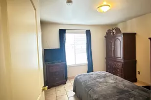 3768 W Benjamin Holt Dr, Stockton, CA 95219 - Photo 20