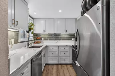 5226 Hemlock Street #5, Sacramento, CA 95841 - Photo 14