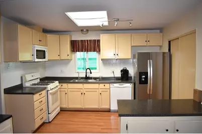 Sunny Hills Drive, Rancho Cordova, CA 95670 - Photo 8