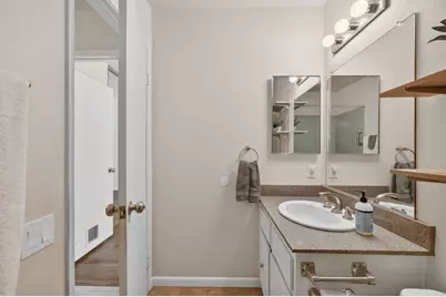 1663 Klamath River Drive, Rancho Cordova, CA 95670 - Photo 20