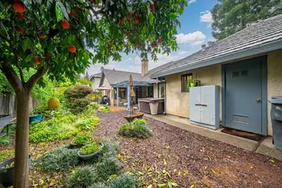 12001 Prospect Hill Drive, Gold River, CA 95670 - Photo 46