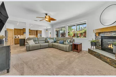 1821 Hiawatha Drive, Roseville, CA 95747 - Photo 28