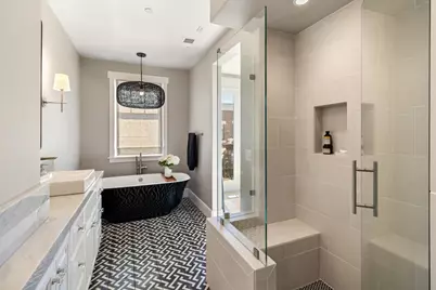 2011 Vizcaya Walk, Sacramento, CA 95818 - Photo 46