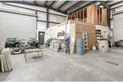 6613 Woodland Avenue, Modesto, CA 95358 - Photo 44