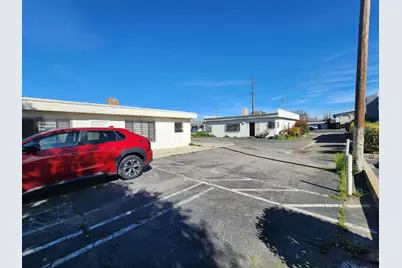 2305 Coffee Road, Modesto, CA 95355 - Photo 2