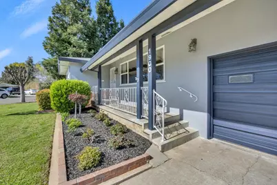 1900 Flowers Street, Sacramento, CA 95825 - Photo 2