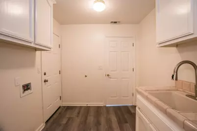 5412 Stanmore Way, Elk Grove, CA 95758 - Photo 54