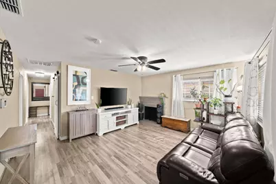 7330 Dorado Street, Rio Linda, CA 95673 - Photo 4