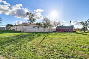 10691 Calvine Rd, Sacramento, CA 95830 - Photo 32