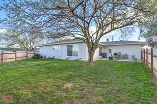 10691 Calvine Rd, Sacramento, CA 95830 - Photo 34