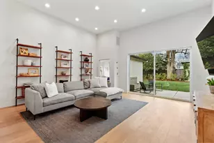 68 52nd St, Sacramento, CA 95819 - Photo 18