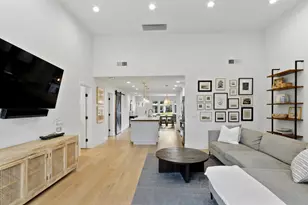 68 52nd St, Sacramento, CA 95819 - Photo 22