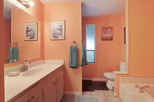 Tam O Shanter, Stockton, CA 95210 - Photo 24