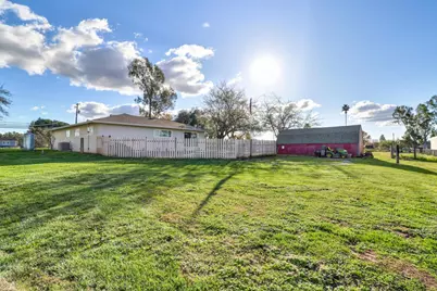 10695 Calvine Road, Sacramento, CA 95830 - Photo 32
