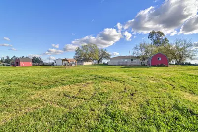 10695 Calvine Road, Sacramento, CA 95830 - Photo 64