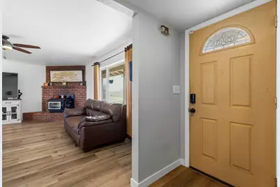 2323 Railroad Avenue, Yuba City, CA 95991 - Photo 4