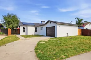 2020 Aspen St, Selma, CA 93662 - Photo 1