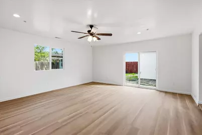 2020 Aspen Street, Selma, CA 93662 - Photo 14