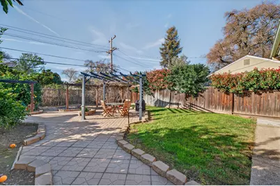 1544 Alabama Avenue, West Sacramento, CA 95691 - Photo 32