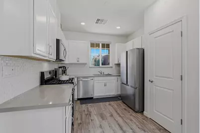 925 Lincolnshire Circle, Lincoln, CA 95648 - Photo 4