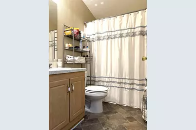 Pringle Avenue #26, Galt, CA 95632 - Photo 22