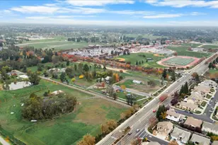 9467 Bond Rd, Elk Grove, CA 95624 - Photo 32