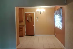 2856 Poquita St, Sacramento, CA 95815 - Photo 4