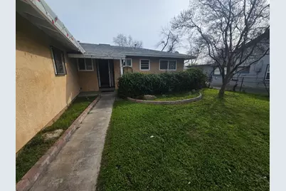 2856 Poquita Street, Sacramento, CA 95815 - Photo 2