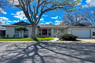 1600 Fairington Ln, Modesto, CA 95355 - Photo 1