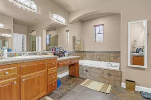 1828 Tuscan Grove Cir, Roseville, CA 95747 - Photo 22