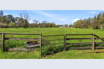 10400 Siefker Court, Elk Grove, CA 95624 - Photo 60