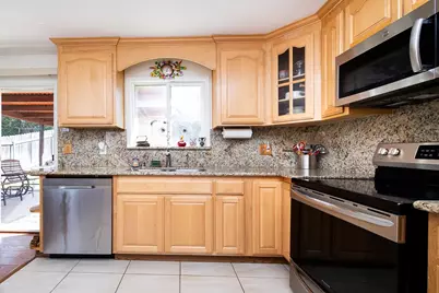 6876 Speckle Way, Sacramento, CA 95842 - Photo 4