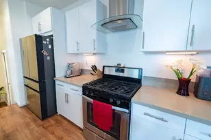 413 Tailoff Ln, Sacramento, CA 95818 - Photo 12