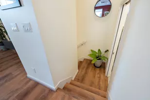 413 Tailoff Ln, Sacramento, CA 95818 - Photo 6