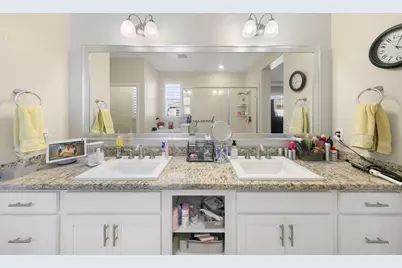 1525 Griffith Drive, Woodland, CA 95776 - Photo 32