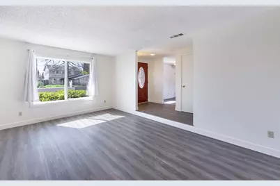 3225 Saturn Drive, Sacramento, CA 95827 - Photo 4