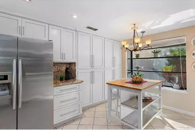 2007 Parkhill Drive, Roseville, CA 95661 - Photo 10
