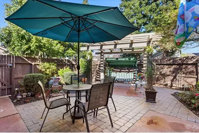 2007 Parkhill Drive, Roseville, CA 95661 - Photo 22