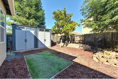 2024 Symphony Ave, Roseville, CA 95747 - Photo 46