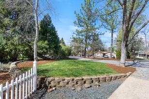 11389 Torrey Pines Dr, Auburn, CA 95602 - Photo 6