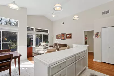 2415 Albany Avenue, Davis, CA 95618 - Photo 14