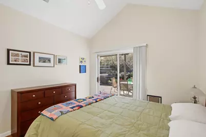 2415 Albany Avenue, Davis, CA 95618 - Photo 22