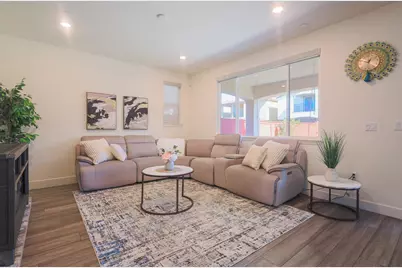 5718 Harveston Way, Sacramento, CA 95835 - Photo 4