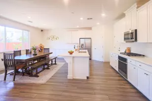 5718 Harveston Wy, Sacramento, CA 95835 - Photo 8