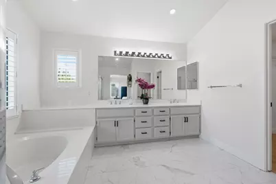 1131 Hepburn Ct, Tracy, CA 95376 - Photo 24