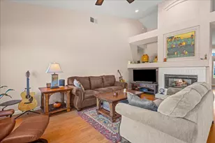 11931 Old Eureka Way, Gold River, CA 95670 - Photo 32