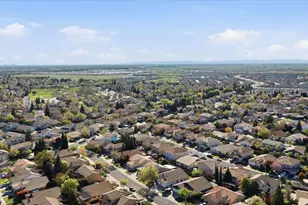 1741 Bamboo St, Roseville, CA 95747 - Photo 44