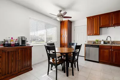 8705 Sangria Court, Elk Grove, CA 95624 - Photo 8