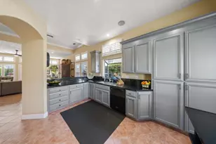 3212 New London Ln, Modesto, CA 95355 - Photo 6