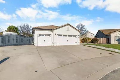 9390 Snow Creek Circle, Stockton, CA 95212 - Photo 8